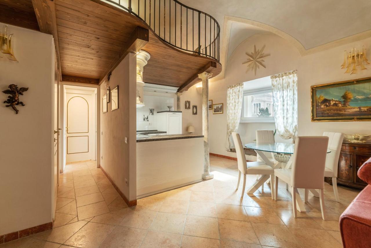 Palazzo Altieri Elegant Apartment Рим Экстерьер фото